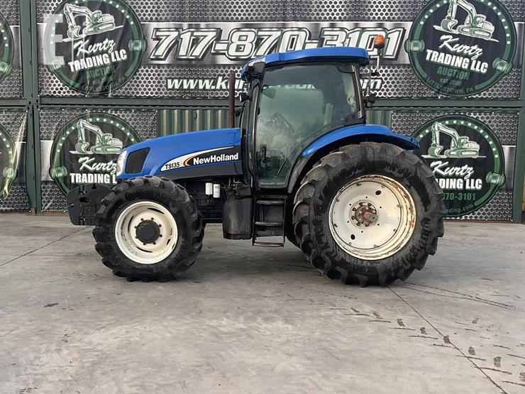 2003-new-holland-ts135a-image-1