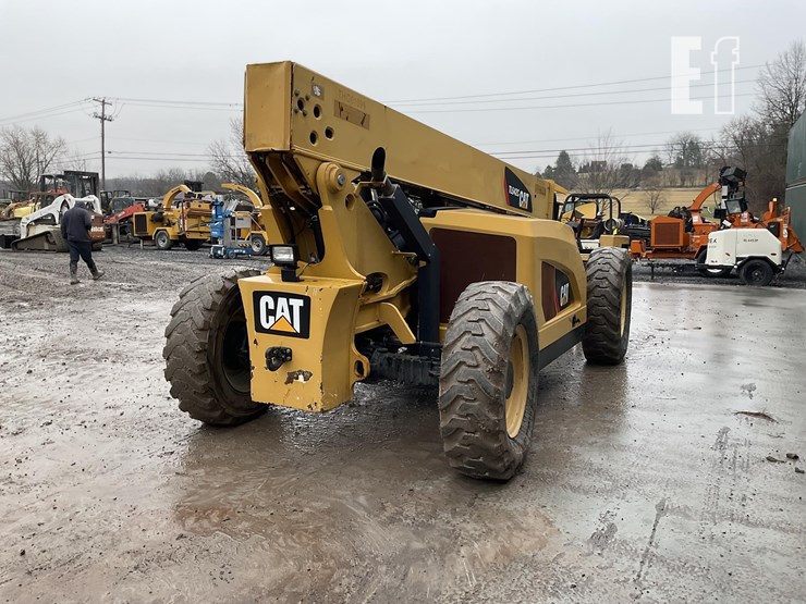 2014-caterpillar-tl642c-image-4