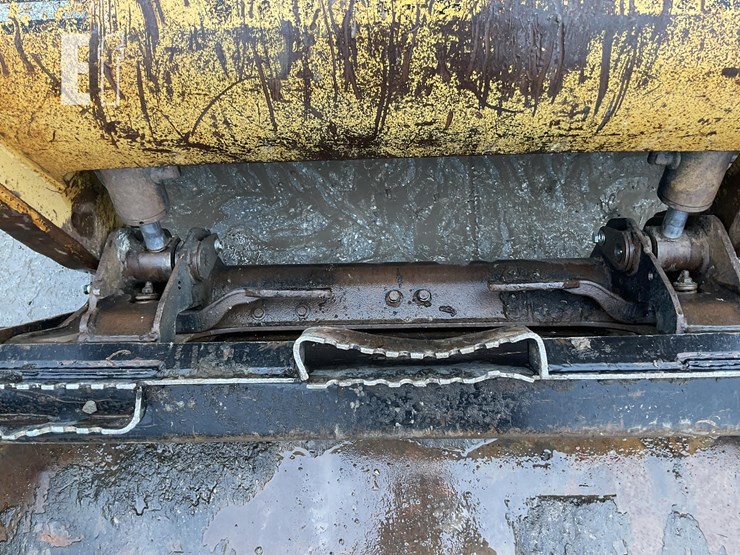 2006-caterpillar-242b-image-10