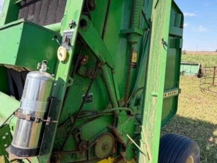 john-deere-530-image-17