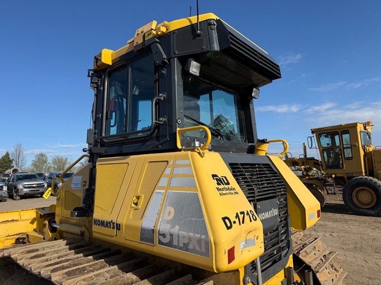 2014-komatsu-d51pxi-image-56