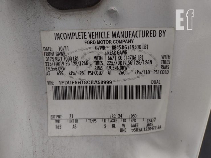 2012-ford-f550-image-5