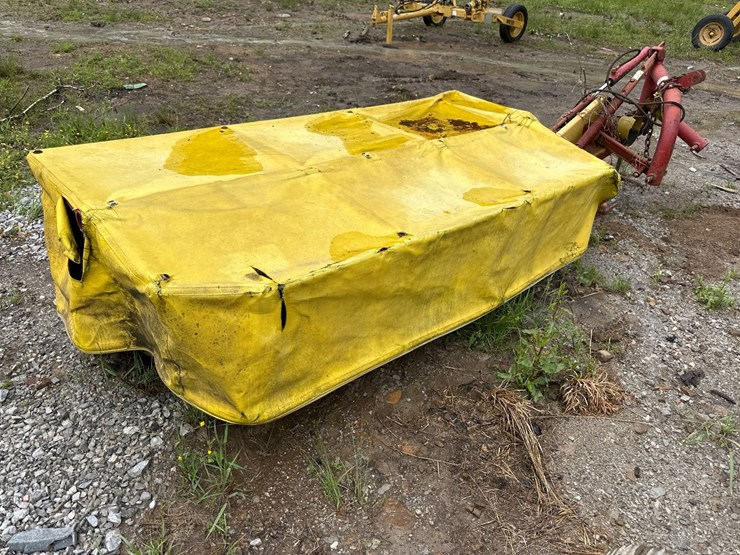 new-holland-462-image-1