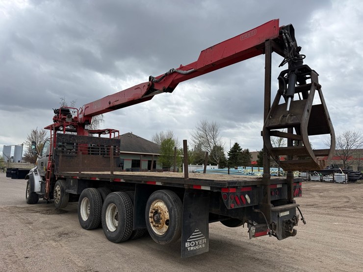 #6443-•-2003-sterling-boom/crane-truck-image-3