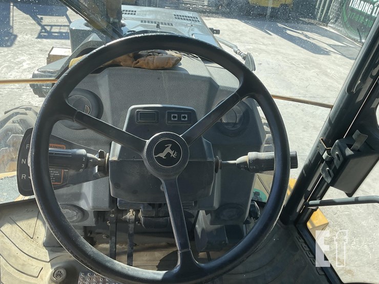 2016-deere-310sl-image-14