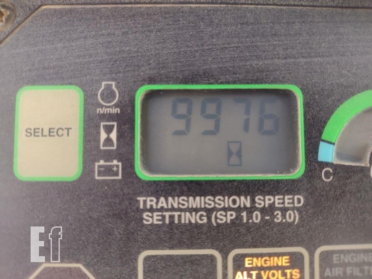 2004-deere-750c-lt-image-6