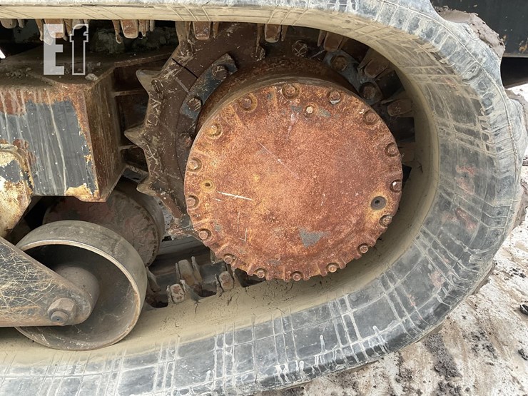 2015-morooka-mst2200vd-image-10