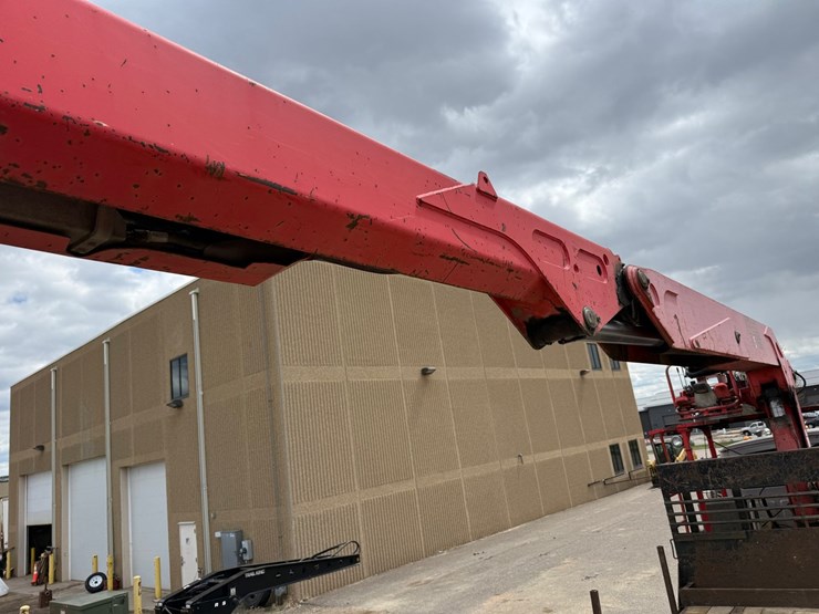 #6443-•-2003-sterling-boom/crane-truck-image-56