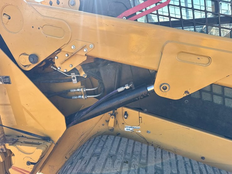 caterpillar-259d3-image-25
