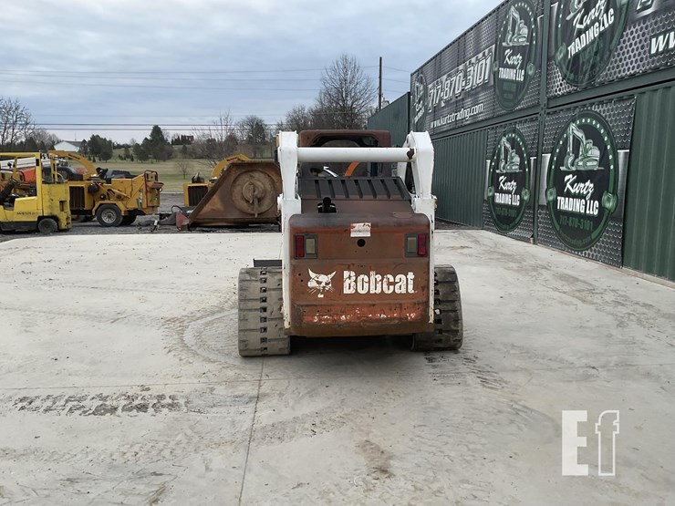 2004-bobcat-t300-image-3