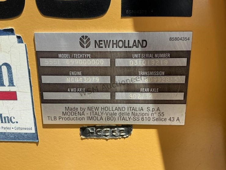 new-holland-555e-image-14
