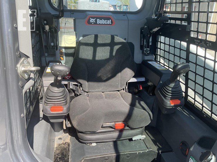 2020-bobcat-s76-image-12