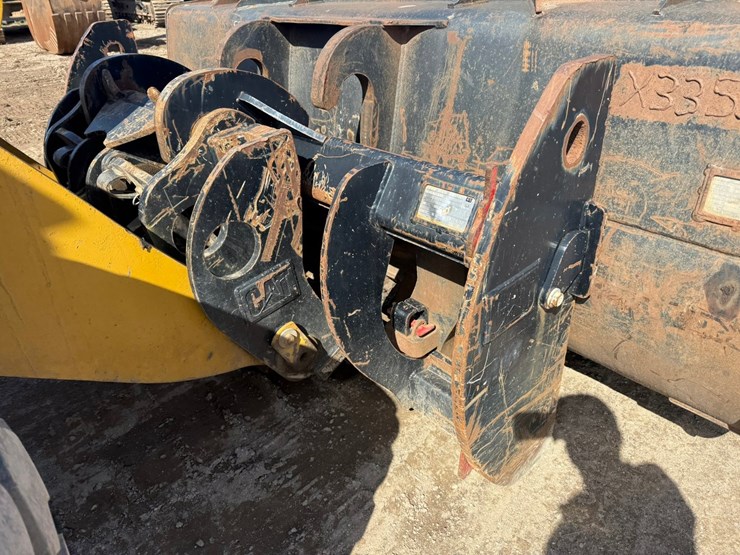 2013-caterpillar-950k-image-11