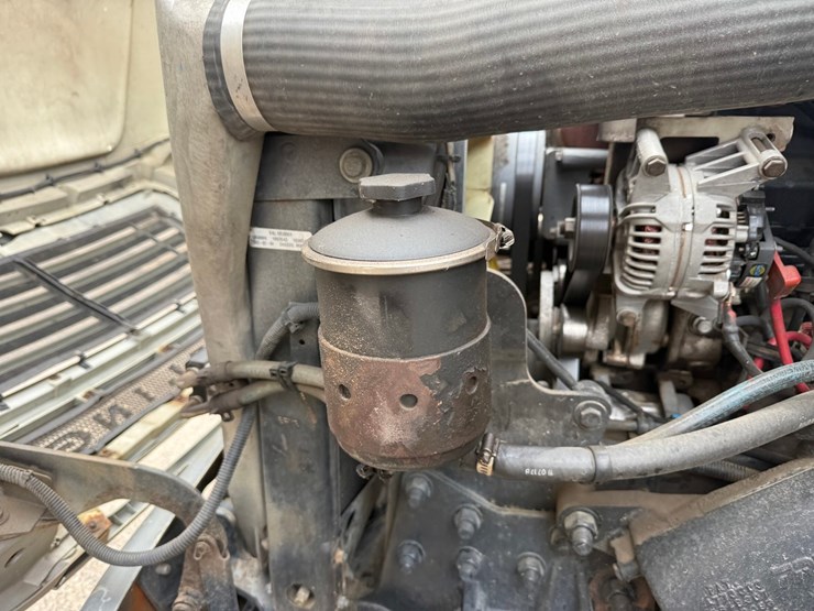 #6443-•-2003-sterling-boom/crane-truck-image-15
