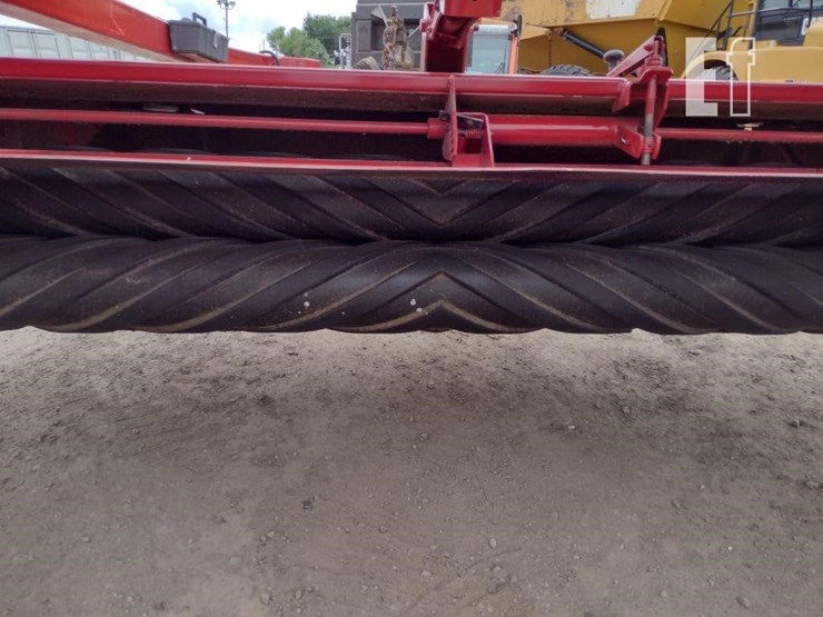 new-holland-h7230-image-8