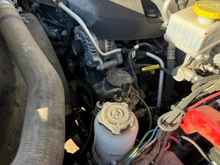 2021-dodge-2500-image-16