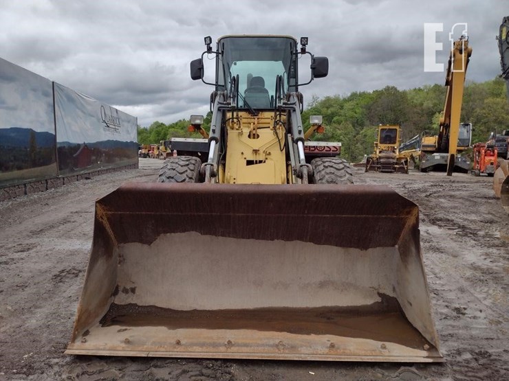 komatsu-wa180-3-image-2
