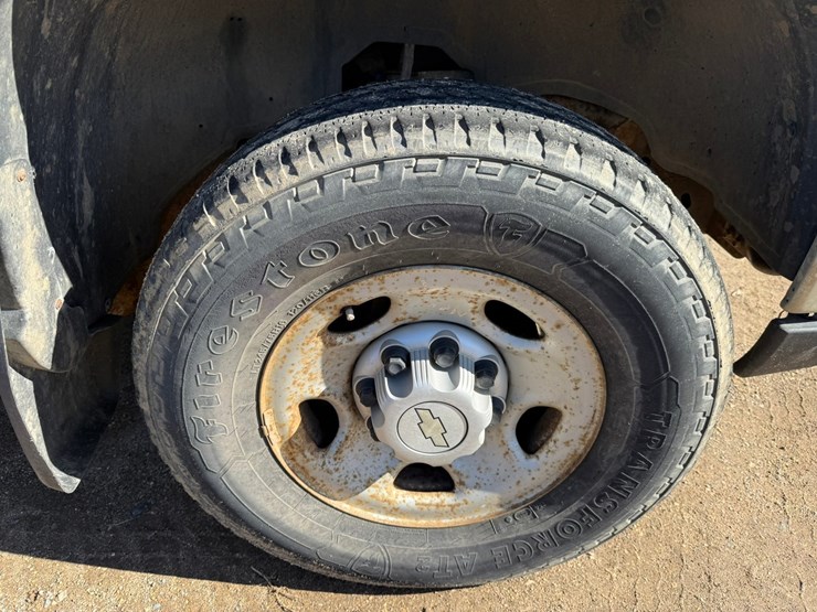 2006-chevrolet-2500-image-52