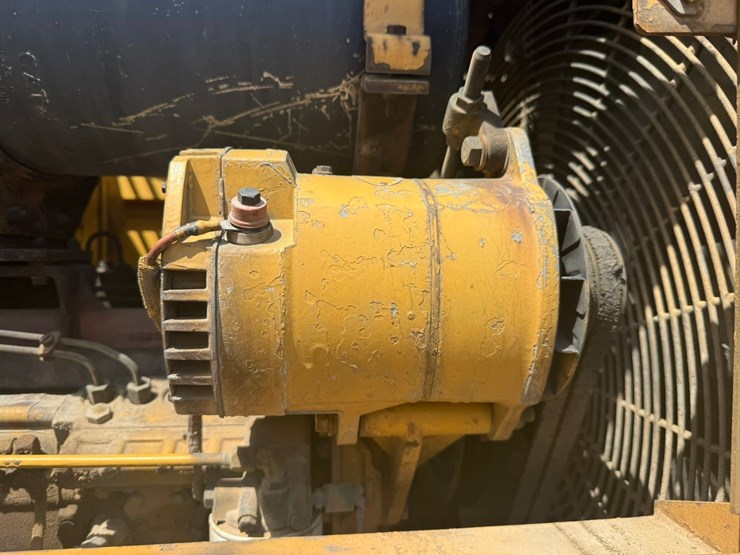 caterpillar-966d-image-70