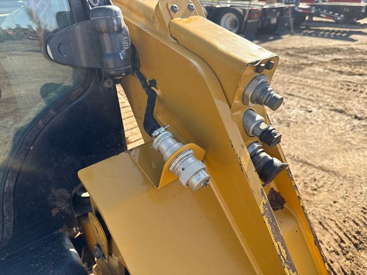caterpillar-259d3-image-15