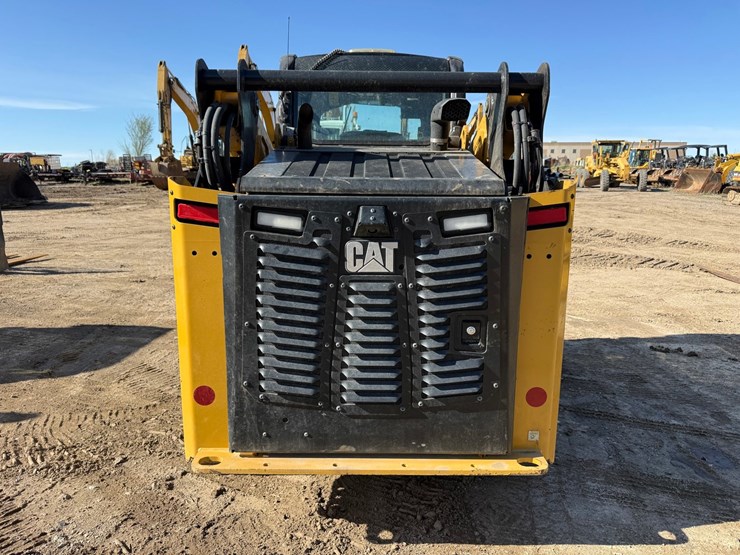 caterpillar-255-image-4