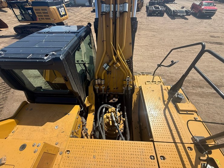 caterpillar-336-image-48