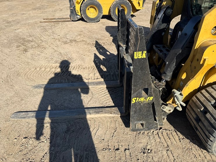 caterpillar-255-image-9