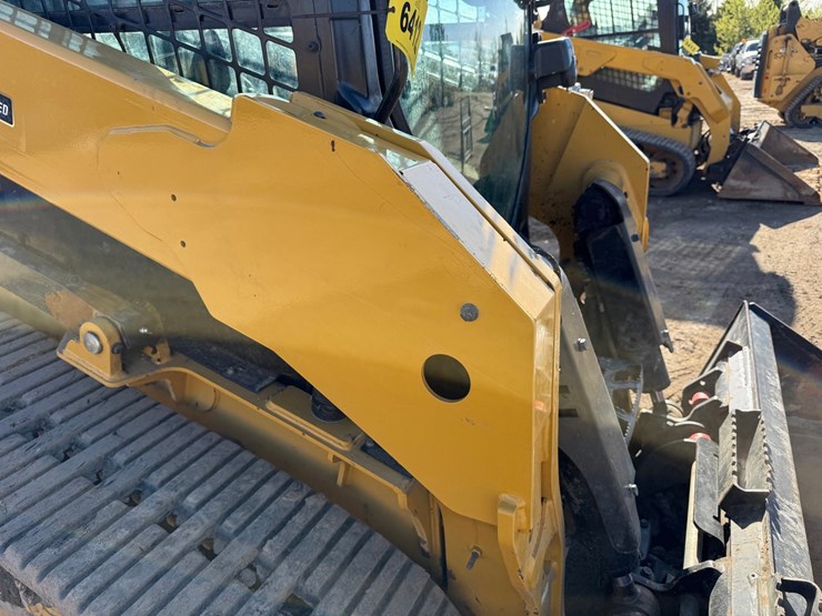 caterpillar-255-image-16