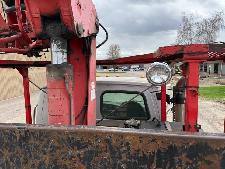 #6443-•-2003-sterling-boom/crane-truck-image-60