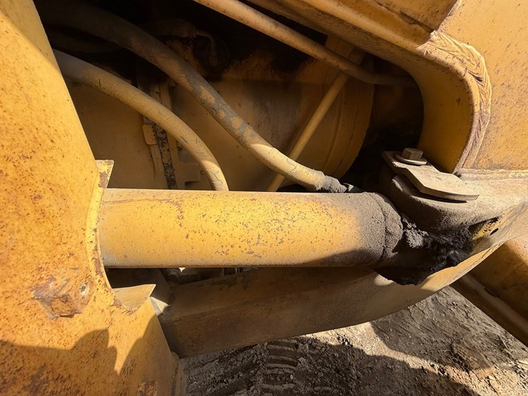 caterpillar-966e-image-77