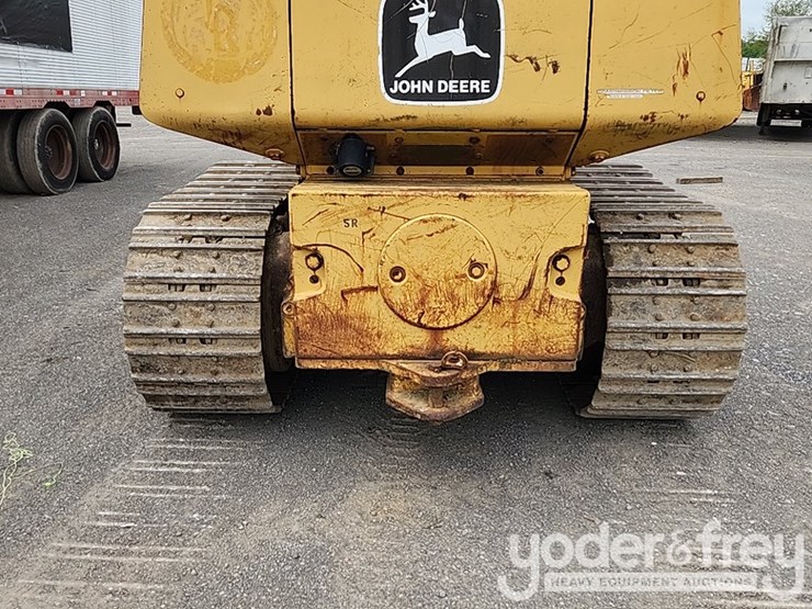 deere-655b-image-21