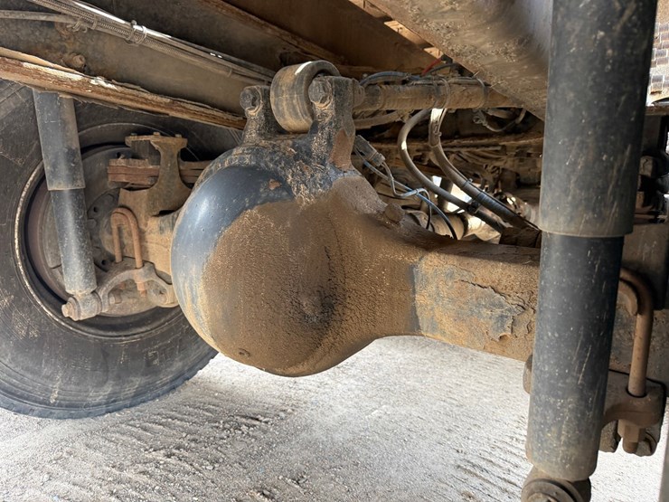 #6443-•-2003-sterling-boom/crane-truck-image-86