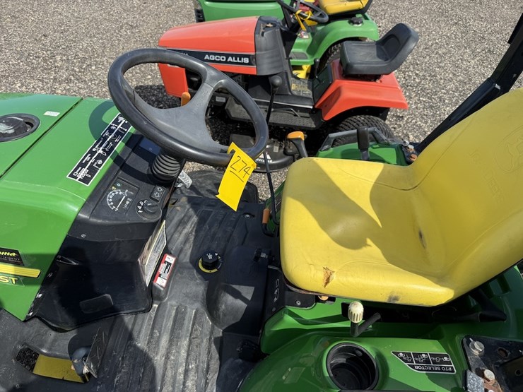 john-deere-2305-image-8