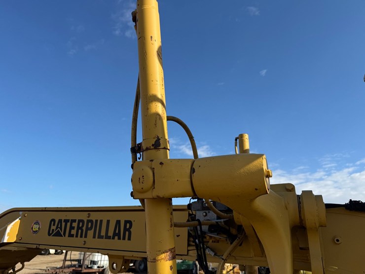 caterpillar-140g-image-27