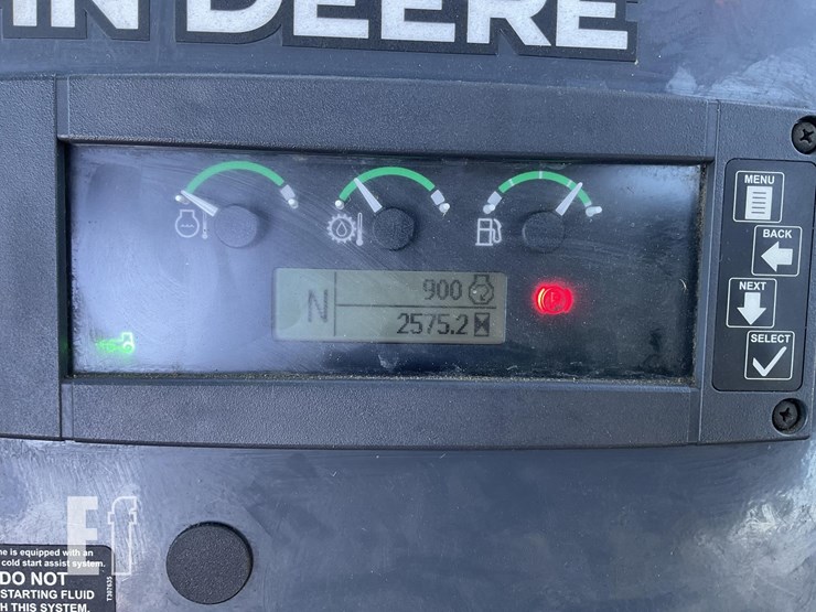 2016-deere-310sl-hl-image-17