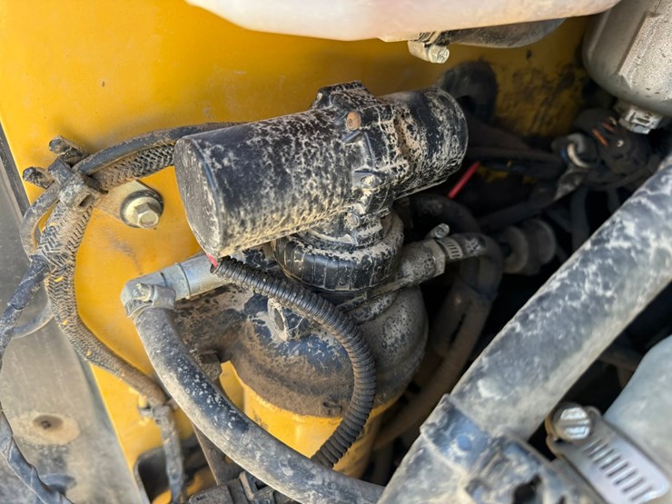 caterpillar-242d3-image-39