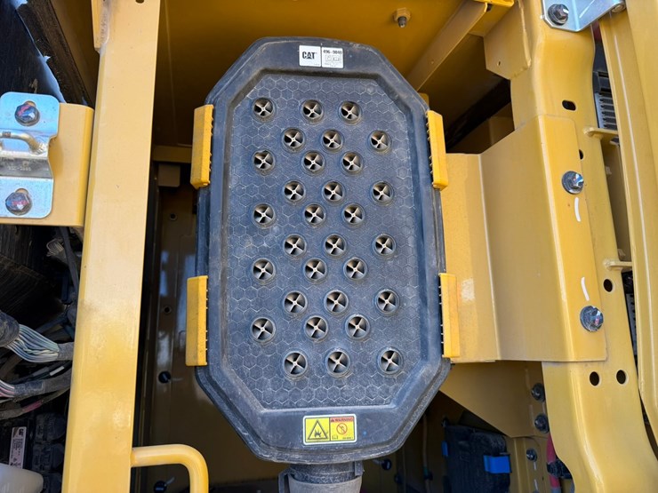 caterpillar-336-image-68