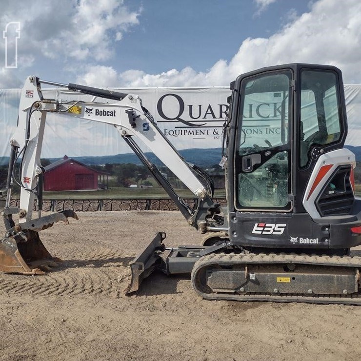 2021 BOBCAT E35i