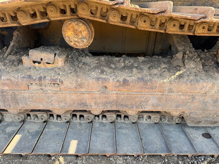 caterpillar-d4g-lgp-image-56