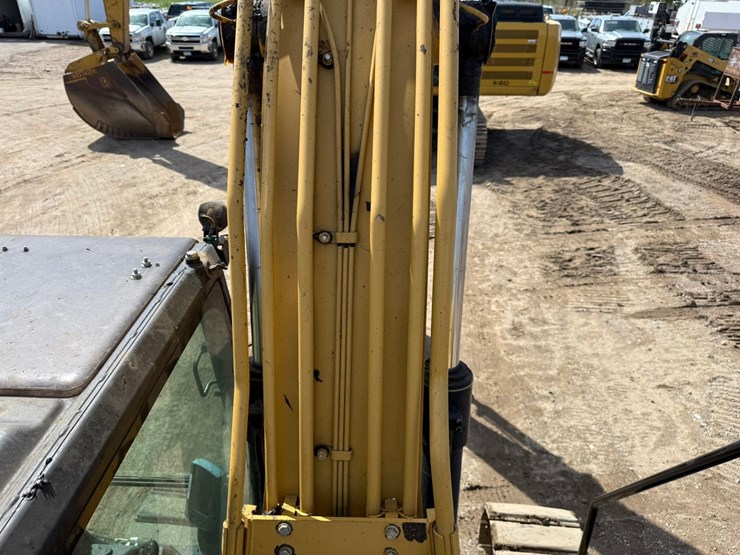 caterpillar-312e-image-30
