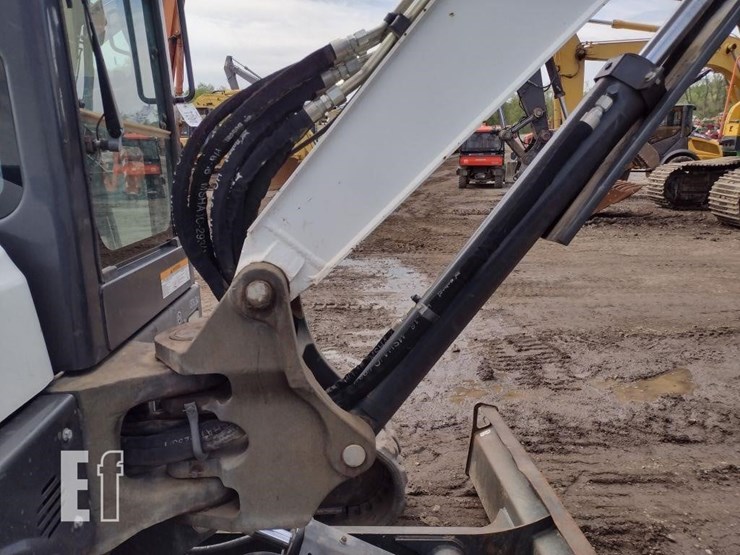 2020-bobcat-e42-image-28