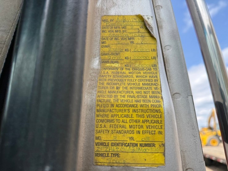 #6443-•-2003-sterling-boom/crane-truck-image-118