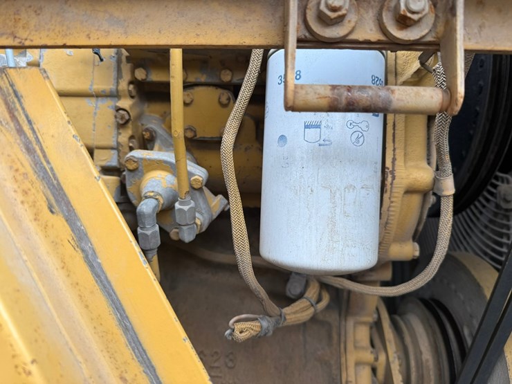 caterpillar-966d-image-77