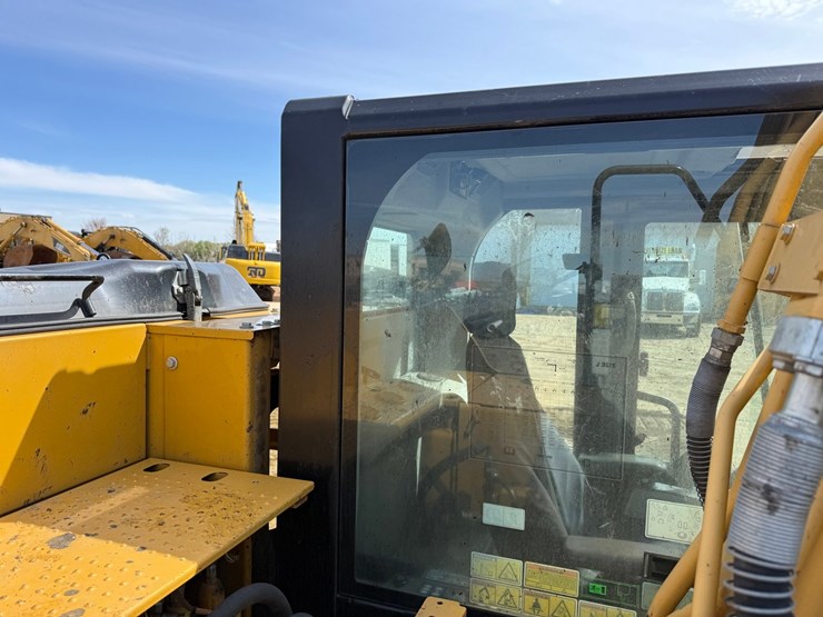 caterpillar-312el-image-65