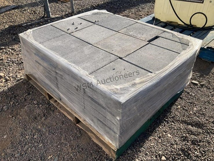 pallet-of-stone-pavers-image-3