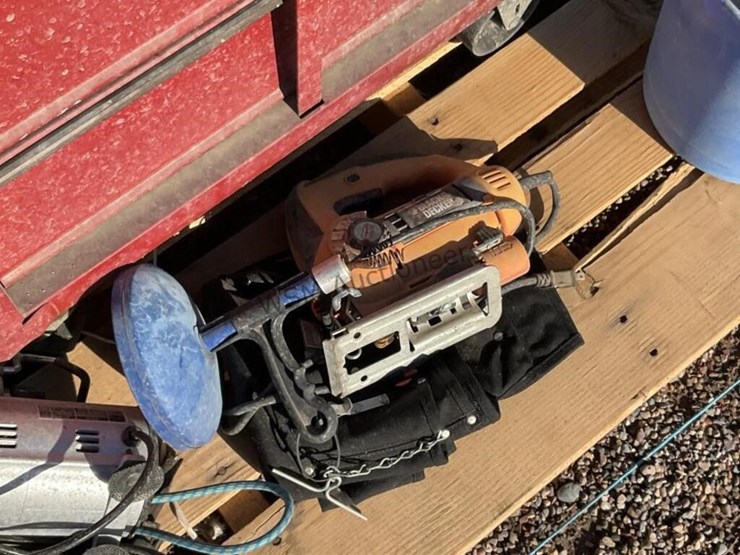 pallet-of-asst-tools-&-toolbox-image-7