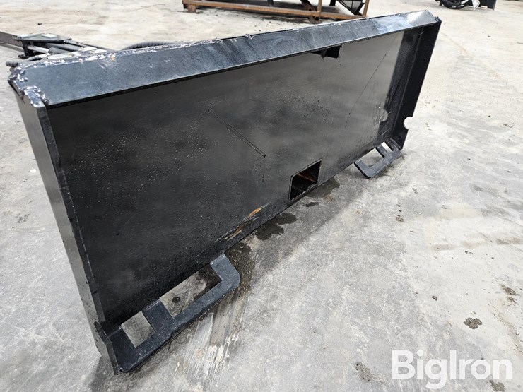 2026-massey-ferguson-730-image-16