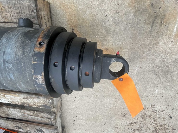 #6150-•-new-parker-4-stage-end-dump-cylinder-(shawano,-wi)-image-5