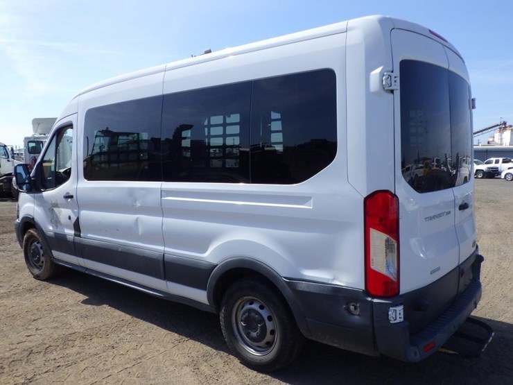 2017-ford-transit-image-5