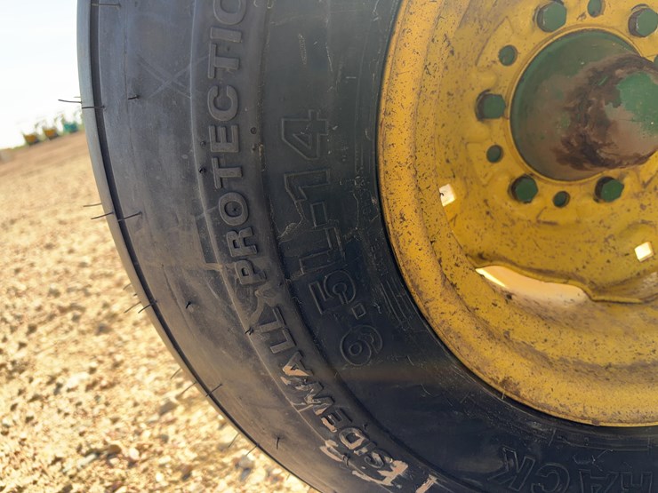 john-deere-930-image-14